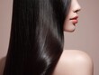 © Arch & Human Studio - 艶やかで美しいキューティクルが輝く黒髪ロングヘアをなびかせる横顔の女性の背中