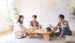 © 美紀 田中 - スタートアップ企業のカジュアルなミーティング風景