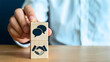 © Soyaeb - Two wooden blocks are stacked and show icons of a handshake and speech bubbles, symbolizing communication and partnership in business