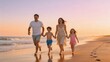 © 守敬 郭 - Family running on beach at sunset