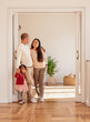 © mariamontoyart - Family moving into new home with young daughter