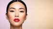 © age background - 洗練されたメイクの日本人女性 正面 暖色系背景