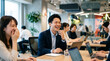 © Shousei - ミーティング中に笑顔を見せる日本人ビジネスマンと自然な会話