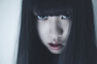 © SHIHO - 女性, 若い女性, 黒髪, 長い髪, アジア人, ポートレート, 美しい女性, 魅力的, 真剣な表情, クローズアップ, ミステリアス, 不気味, 静けさ, 優雅, エモーショナル, ダークな雰囲気, ドラマチック, ホラー, 幽霊, 怖い顔, 超自然的, 怪談, 恐怖感, 不安感, 闇, 緑背景, モノクローム調, ソフトフォーカス, シンプル背景, 正面ショット, 対称性, アート写真, 孤独
