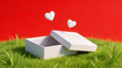 © thouro - Open gift box with floating hearts
