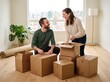 © Gabriel - Couple unpacking boxes in a new home
