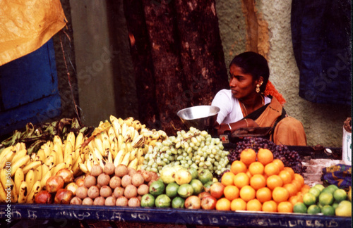 vendeuse fruit inde