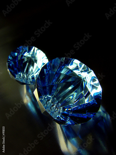 blue diamonds