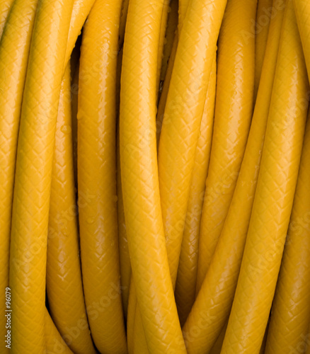 heavy duty yellow garden hose