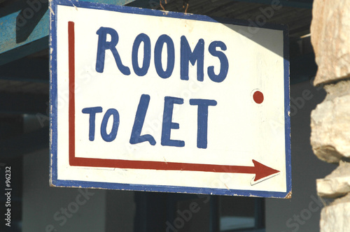 rooms to let photo