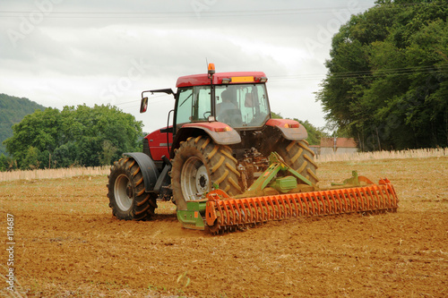 Tela french tractor ploughing