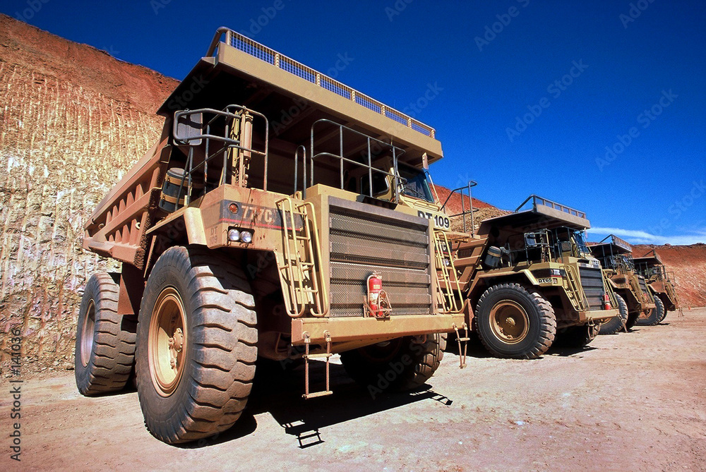 Obraz premium dump trucks