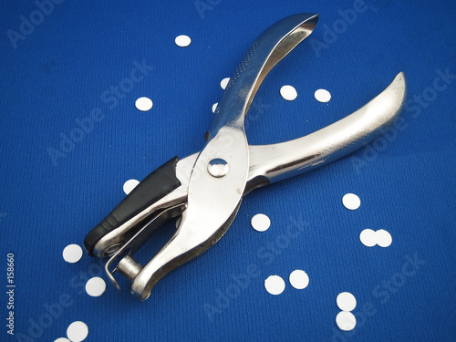 hole puncher