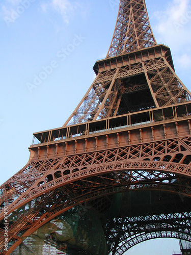 eiffel tower in paris