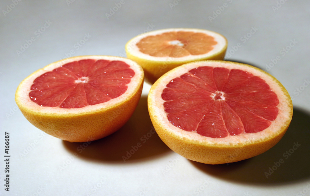 3 grapefruit halfs 3 grapefruit halfs