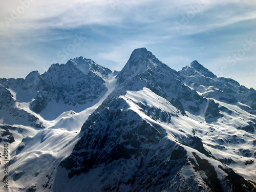 alpine mountain tops © Thierry Maffeis