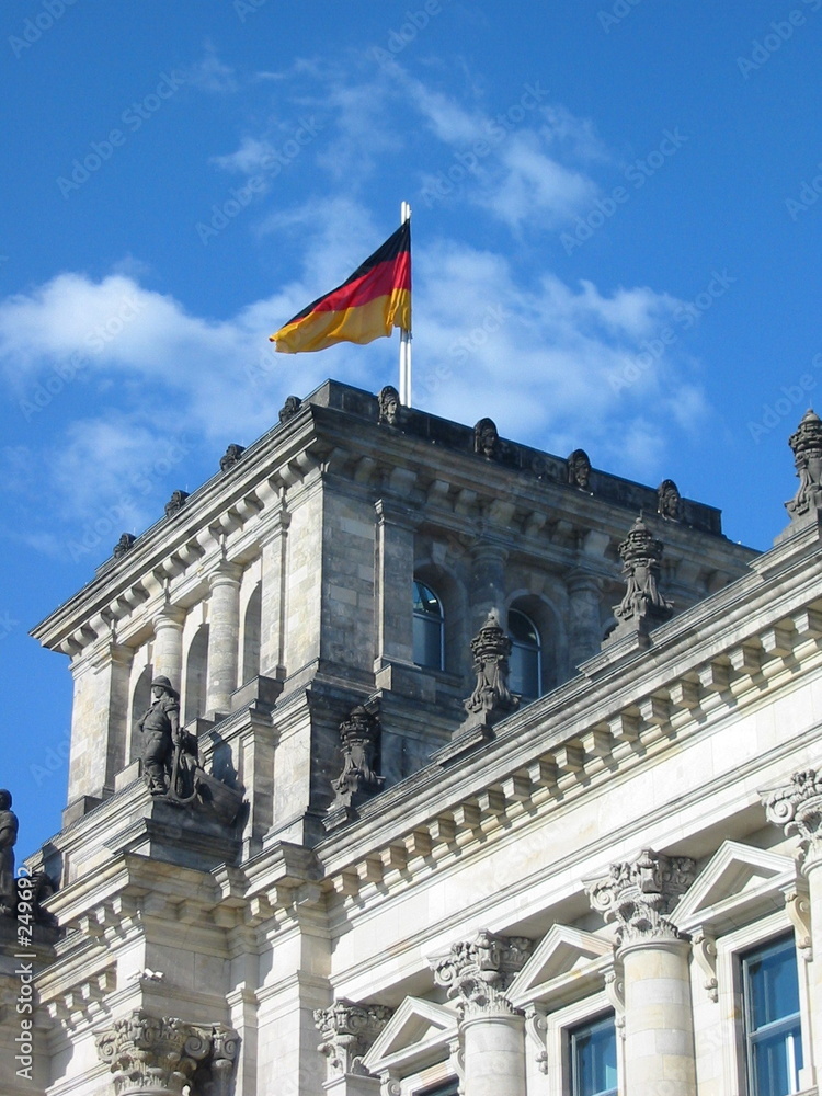 german flag reichstag