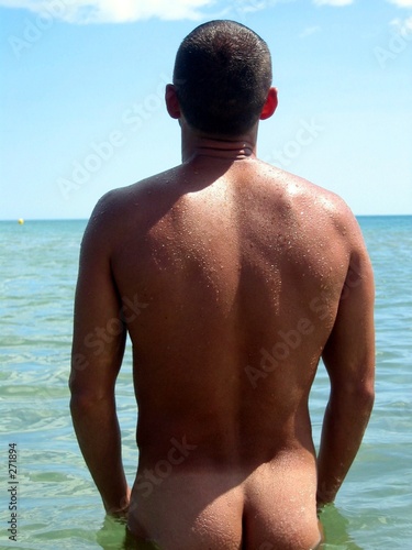 nu masculin couleur