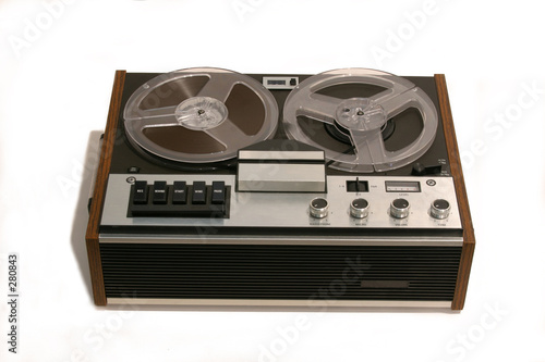 retro open reel tape recorder