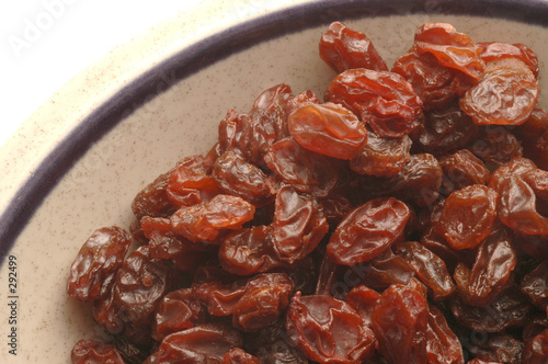 raisins 2