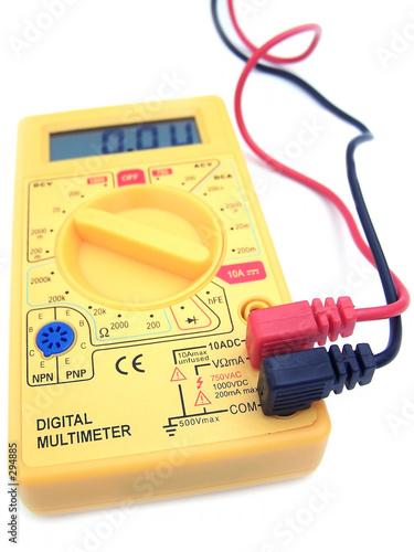 digital multimeter 01
