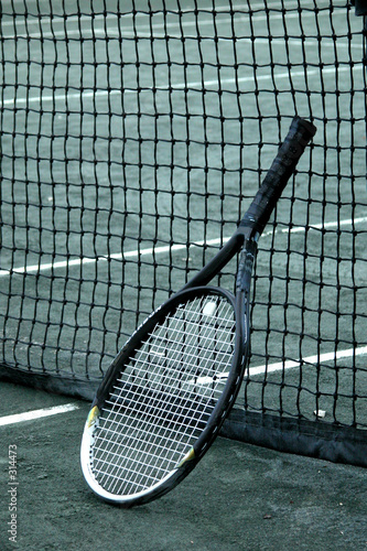 racket against the net