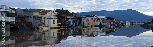 life on the water - sausalito 1