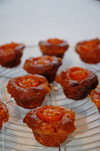 mini muffins à la tomate