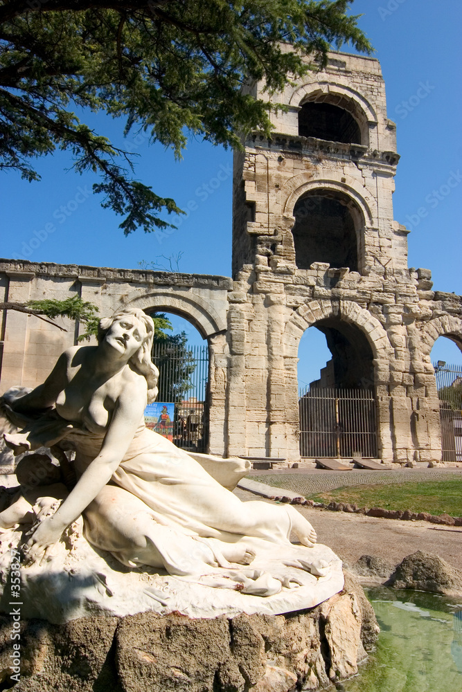 Fotografie theater in arles