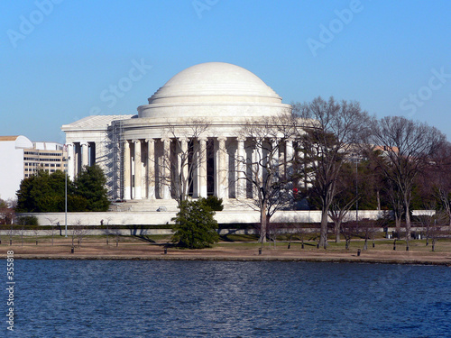 the jefferson memorial