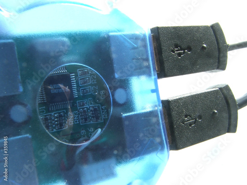 usb connected into hub