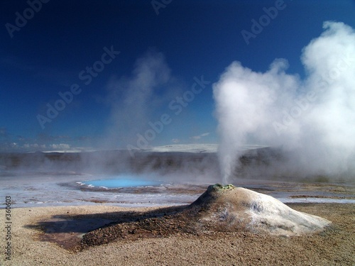 Valokuvatapetti geyser islande