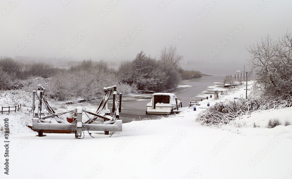 Fotografie winter mooring