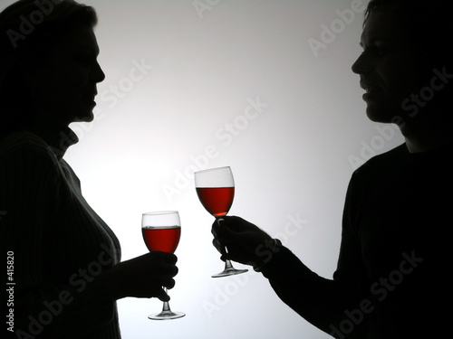 couple drinking vine