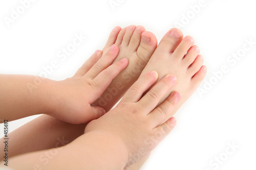 Fototapeta Naklejka Na Ścianę i Meble -  child hands and foot