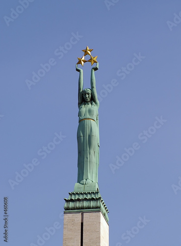 statue of liberty in riga