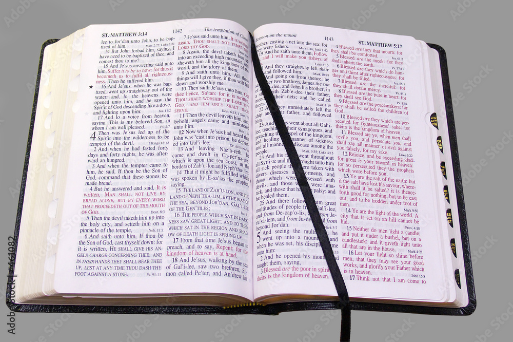 Fototapeta premium open bible