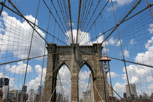 new york on the brooklyn bridge © Kim Seidl