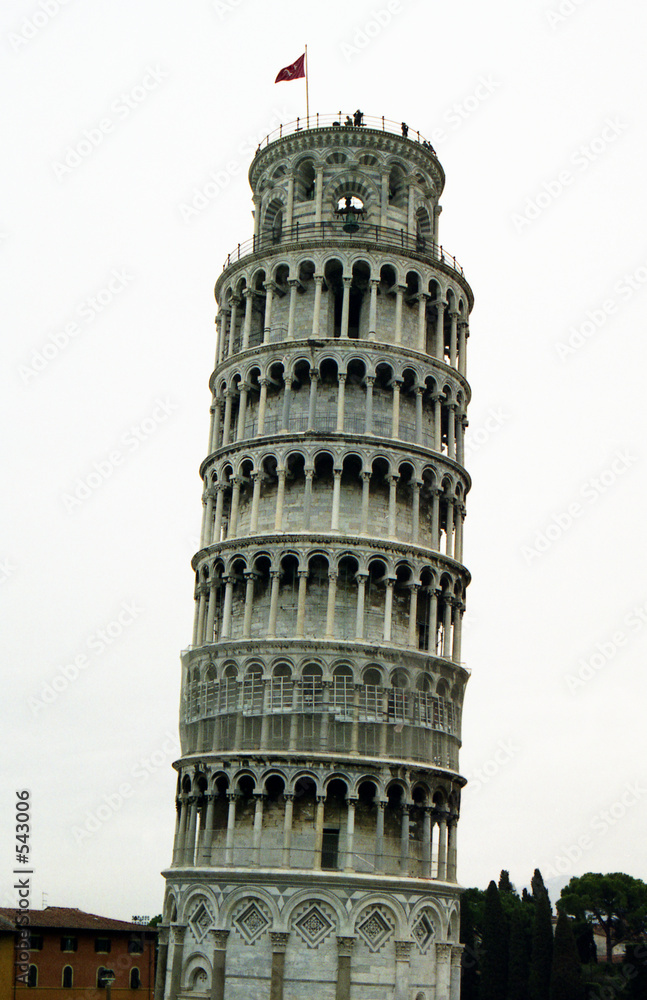 leaning tower of pisa with white sky