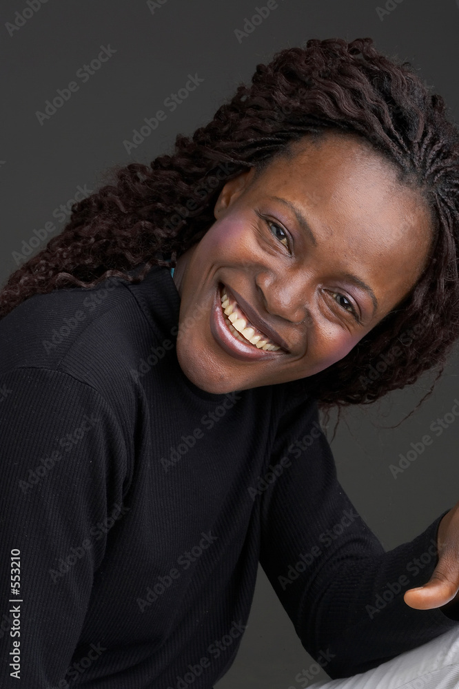 Fototapeta premium smiling black girl