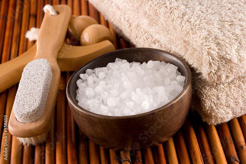 bath accessories