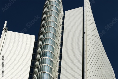 the s skyscraper