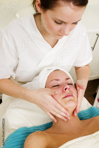 face massage at spa