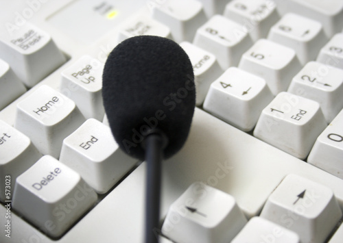 keyboard and mic photo