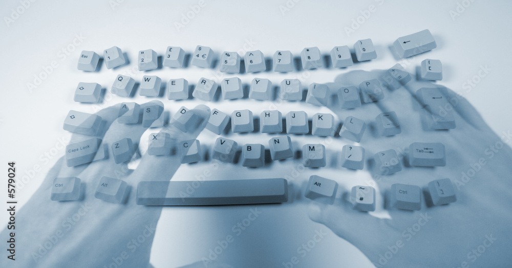 Φωτογραφία messy keyboard