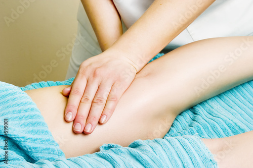 leg massage detail