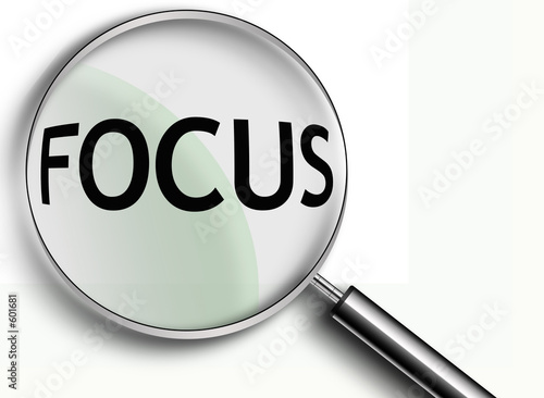 focus magnifying glass photo