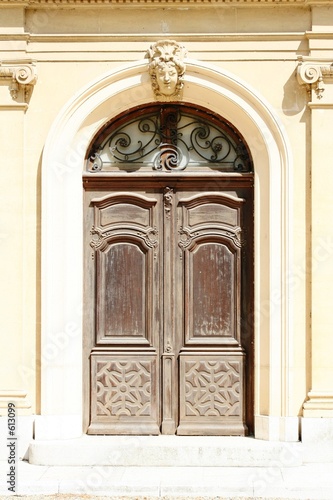 porte en bois