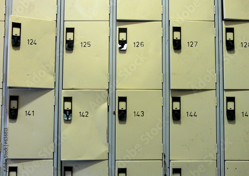 lockers 2