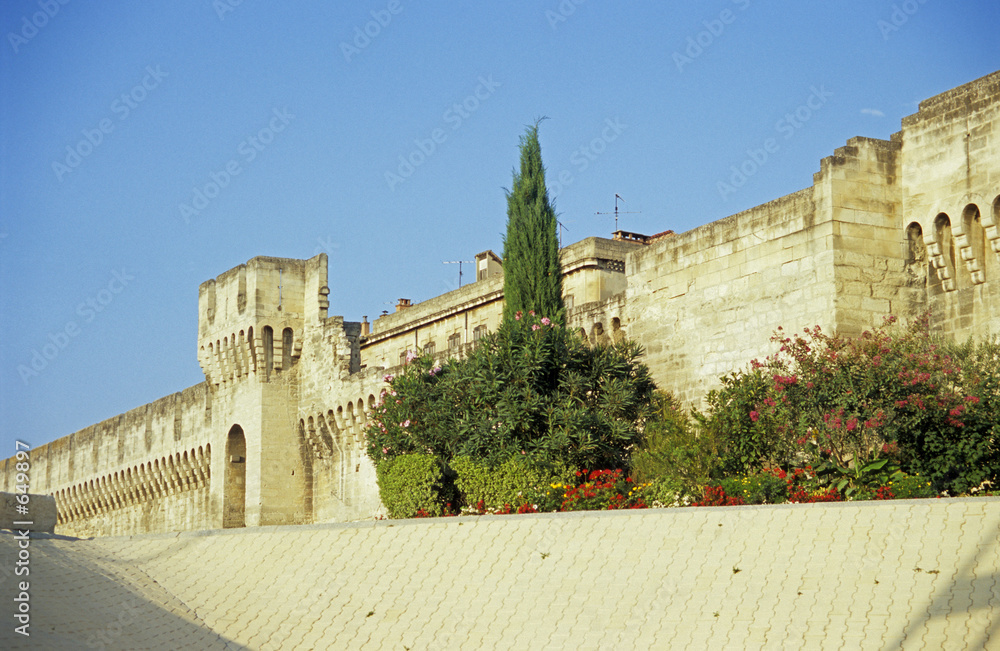 city wall - avignon